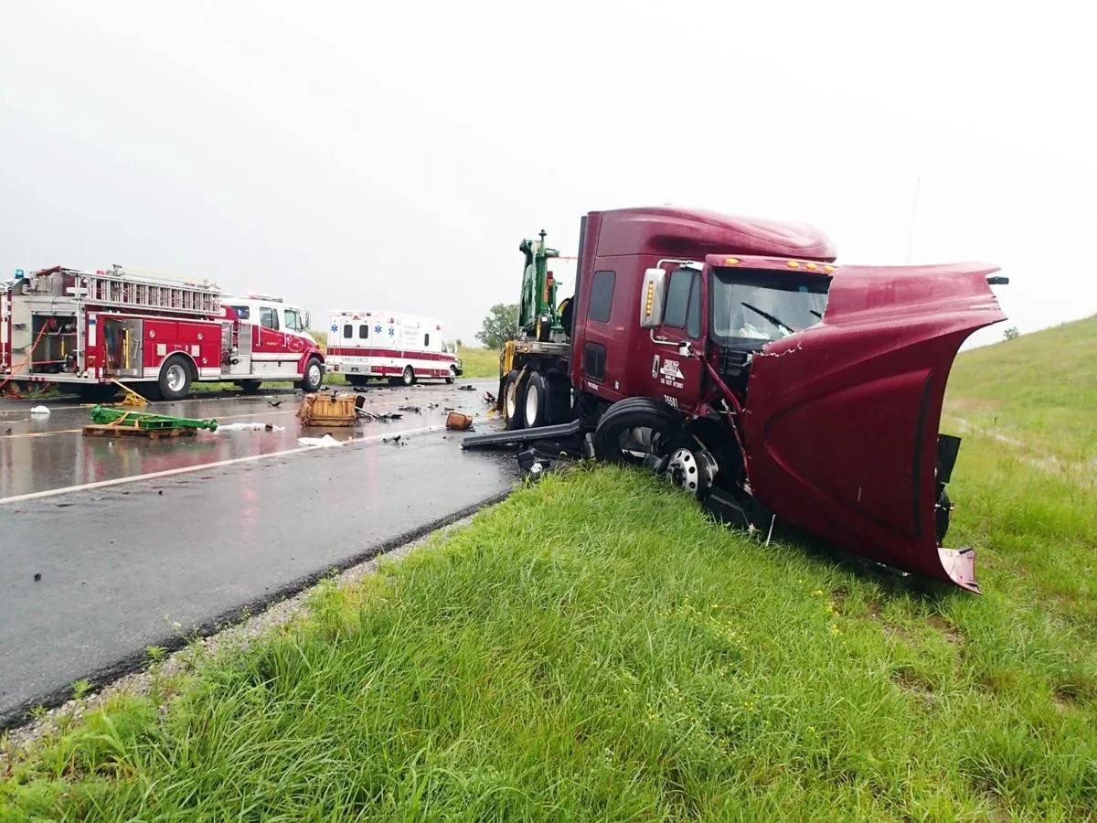 Commercial truck incident response scene